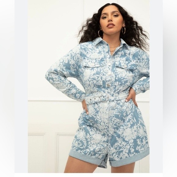 Eloquii Pants - NWT Eloquii Elements Blue White Denim Jean Long Sleeve Belted Romper Size 14